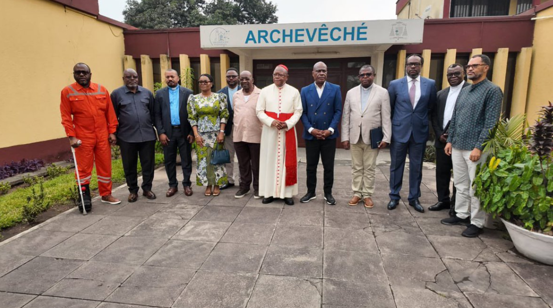 Kinshasa : rencontre entre le cardinal Ambongo et les...
