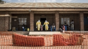 L’épidémie d’Ebola en RDC se propage plus rapidement que jamais, alerte l’OMS