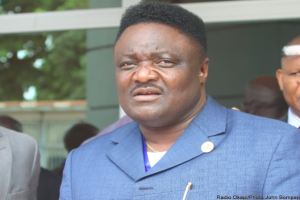 Olenghankoy met en garde Tshisekedi contre un débat constitutionnel qui divise et paralyse la RDC
