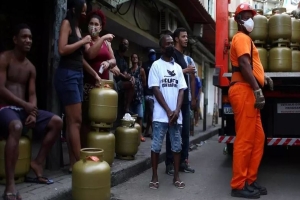 Brésil: la Cour suprême interdit les raids policiers dans les favelas de Rio pendant la pandémie