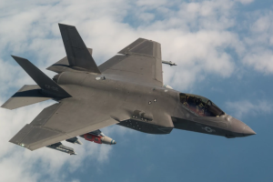 États-Unis-Iran : Un F-35 touché par la DCA iranienne, pilote sain et sauf après atterrissage d'urgence