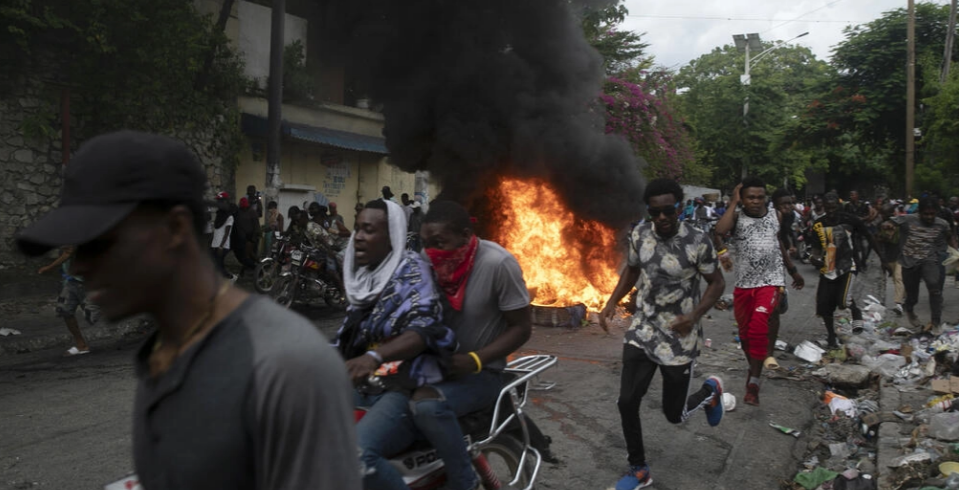 Manifestations en Haïti contre la pénurie de carburant,...