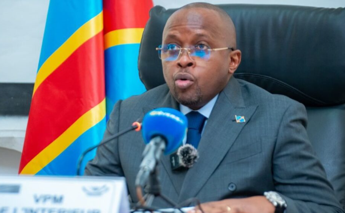 Motion de défiance contre Jacquemain Shabani : 56 signatures...