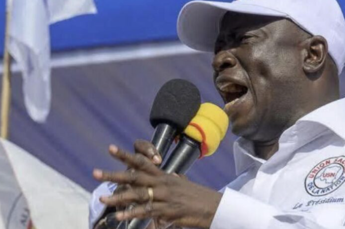 Polémique politique : Kabuya qualifie Fayulu d’« ombre...