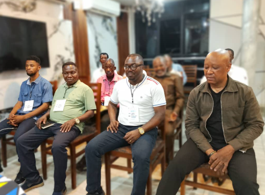FEKACO : Freddy L’A Kombo conteste l’élection de Claude...